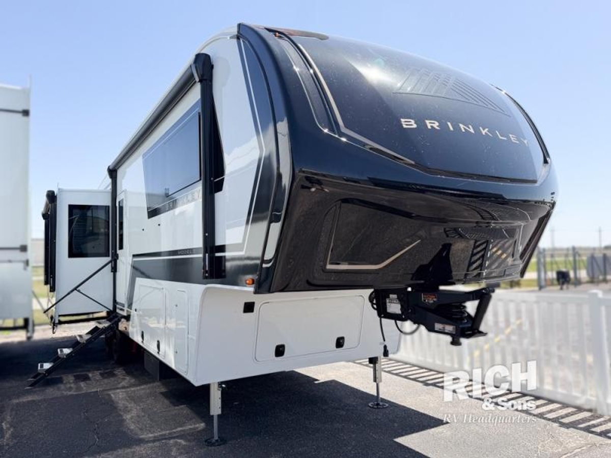 2026 Brinkley Model Z