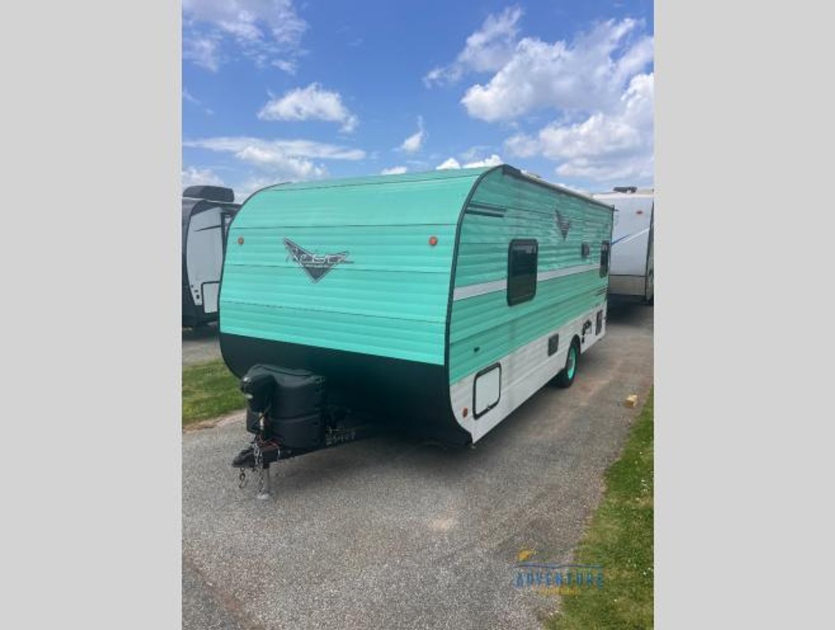 2022 Riverside Retro