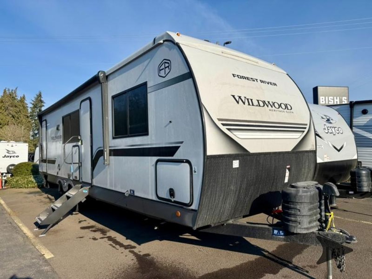 2026 Forest River RV Wildwood Heritage Glen Hyper-Lyte