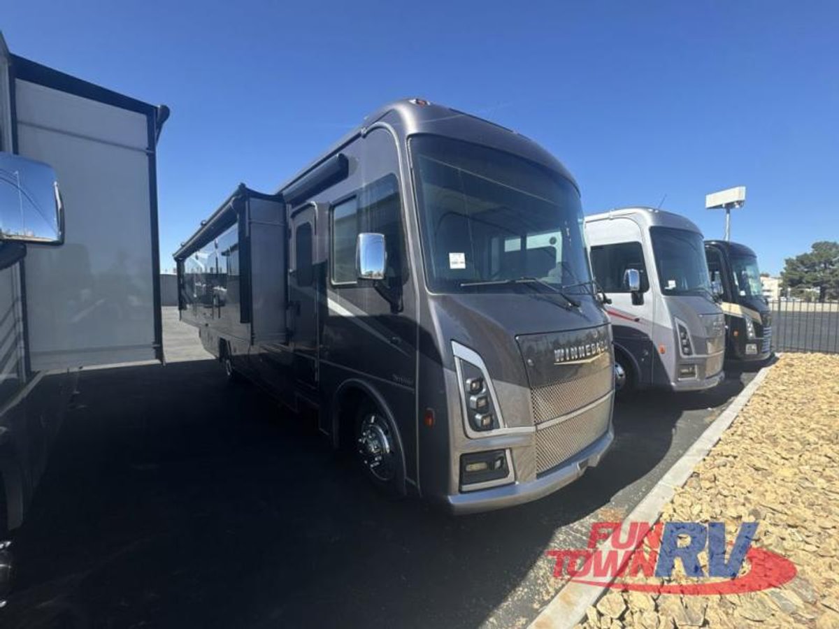 2024 Winnebago Vista