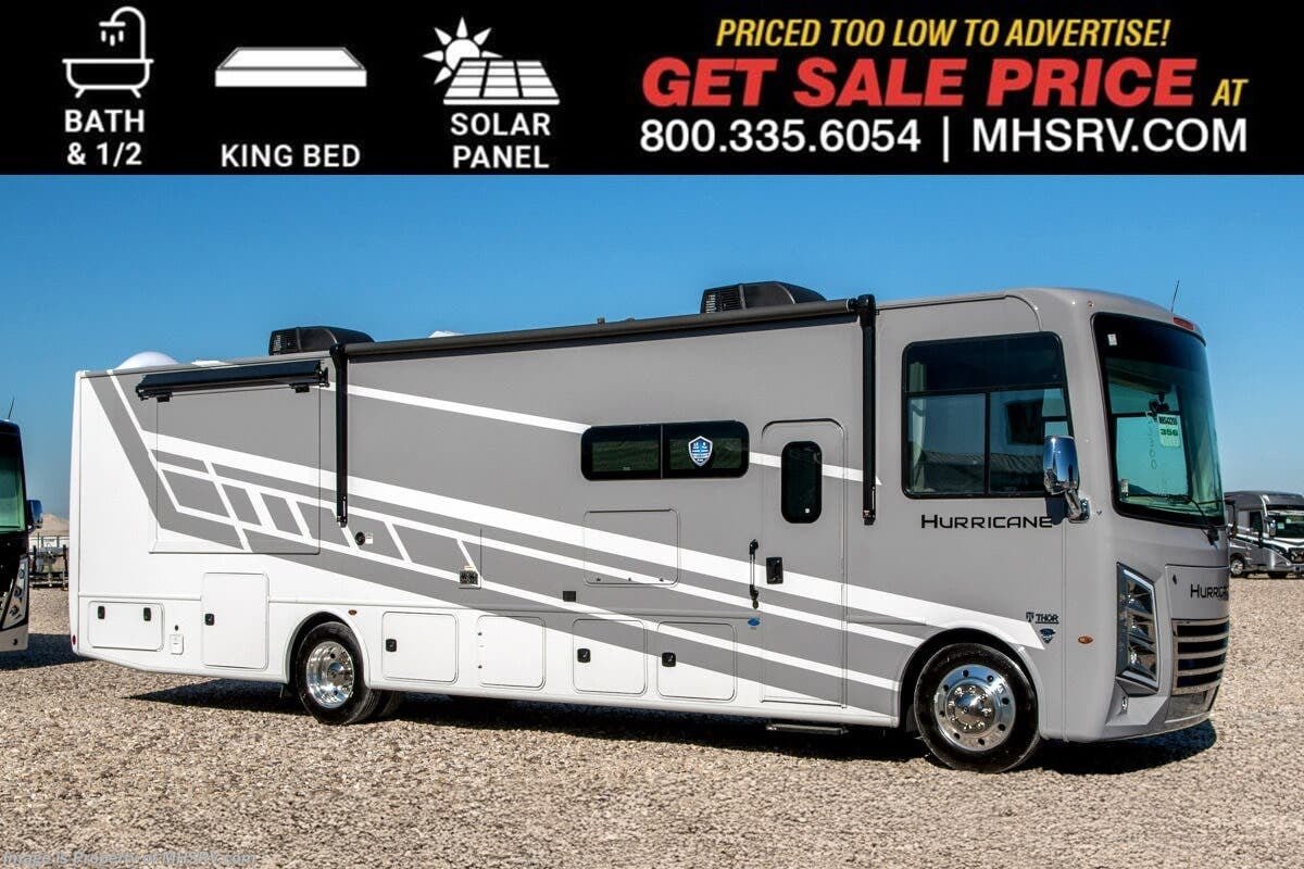 2026 Thor Motor Coach Hurricane