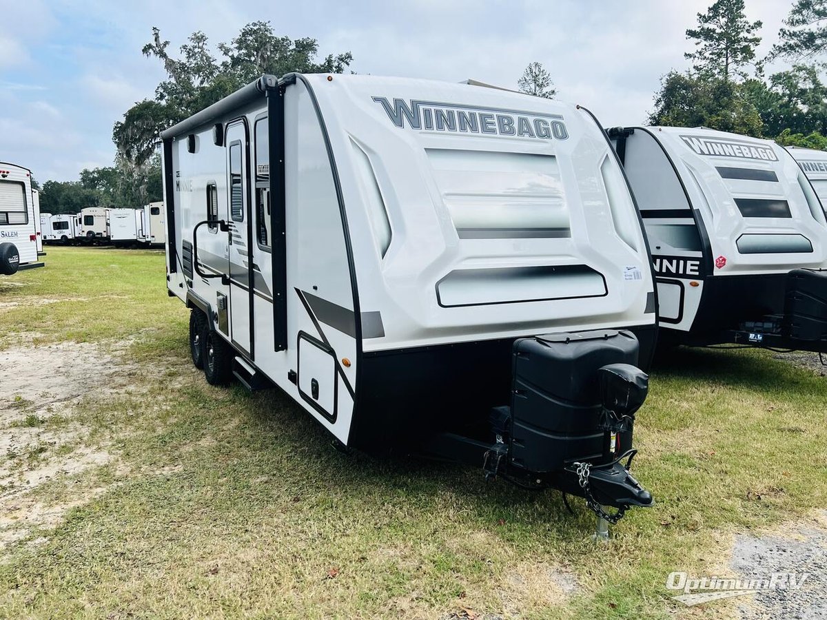 2022 Winnebago Micro Minnie