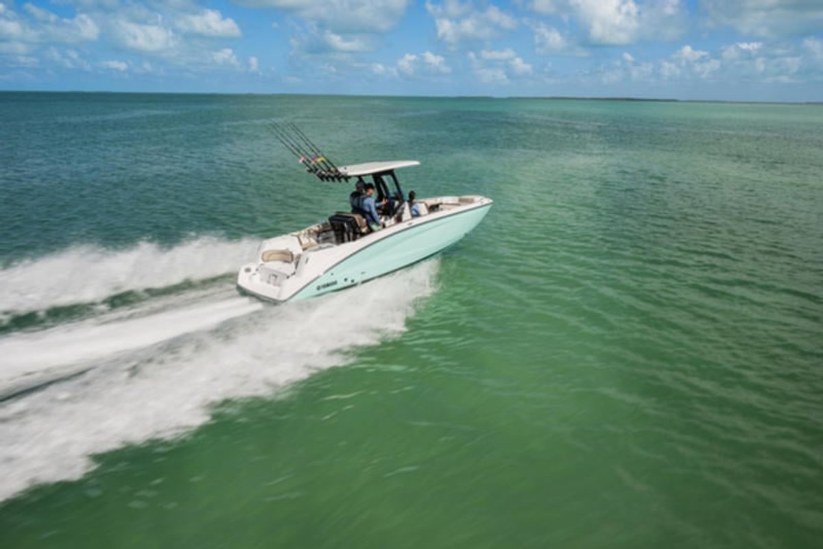 2025 Yamaha Boats 255 FSH Sport H