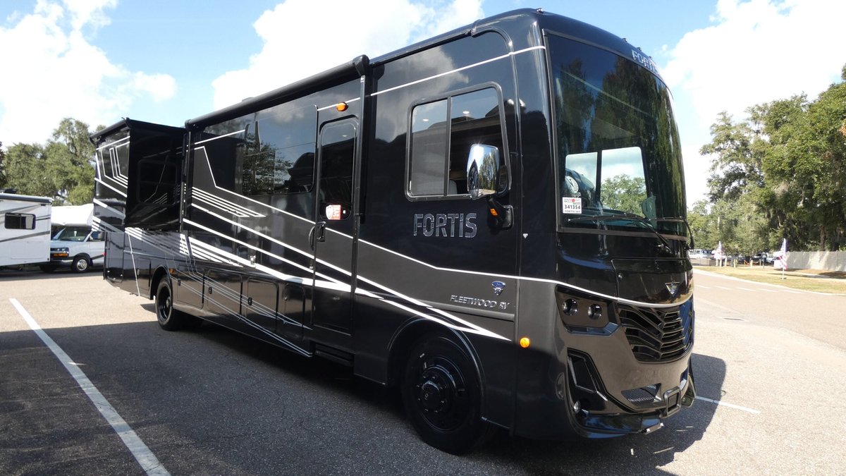2026 Fleetwood Fortis