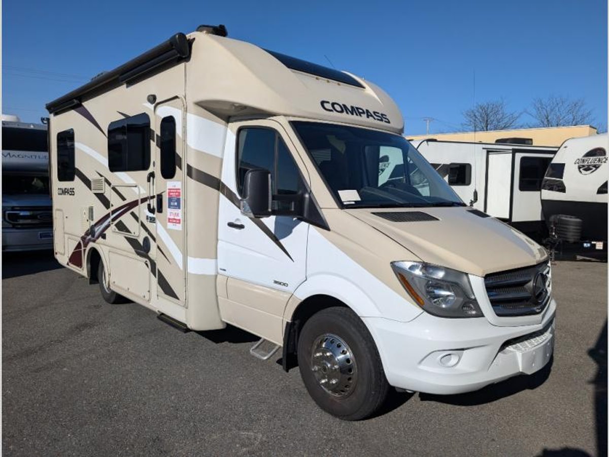 2018 Thor Motor Coach Compass