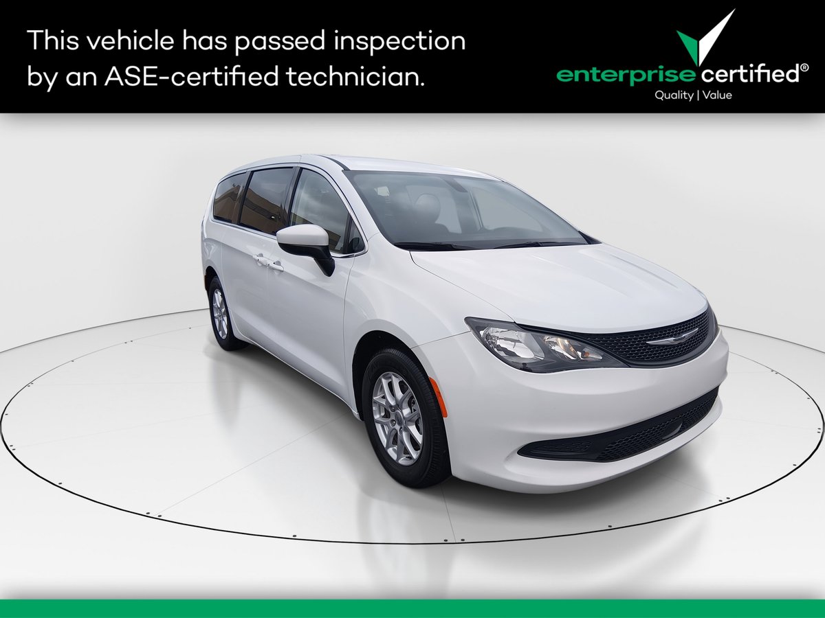 2022 Chrysler Voyager