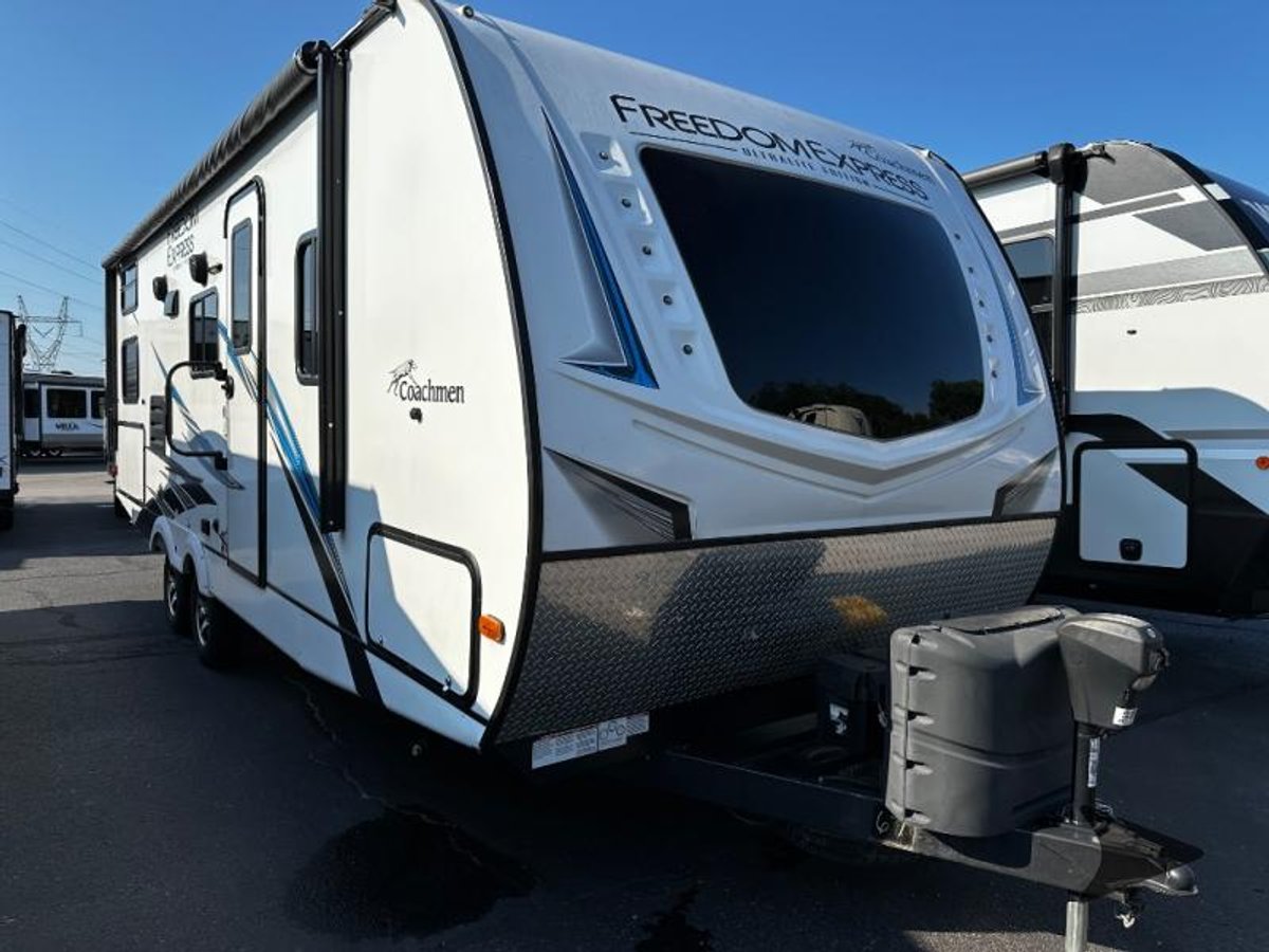 2021 Coachmen RV Freedom Express Ultra Lite