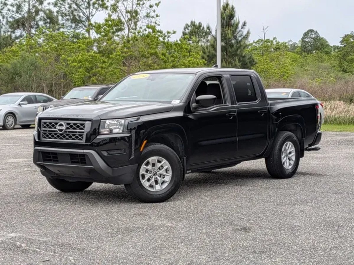 2024 Nissan Frontier