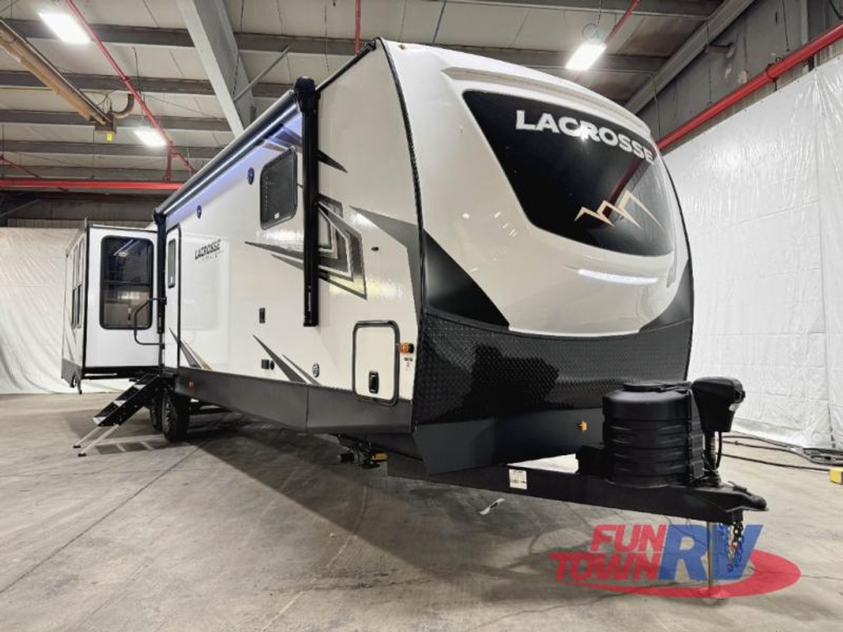 2025 Prime Time RV LaCrosse