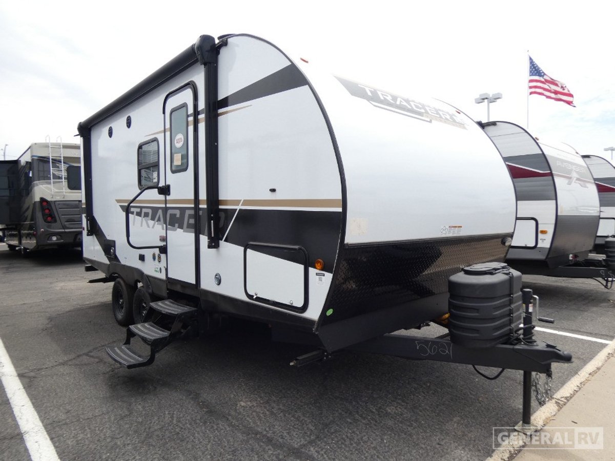 2025 Prime Time RV Tracer LE