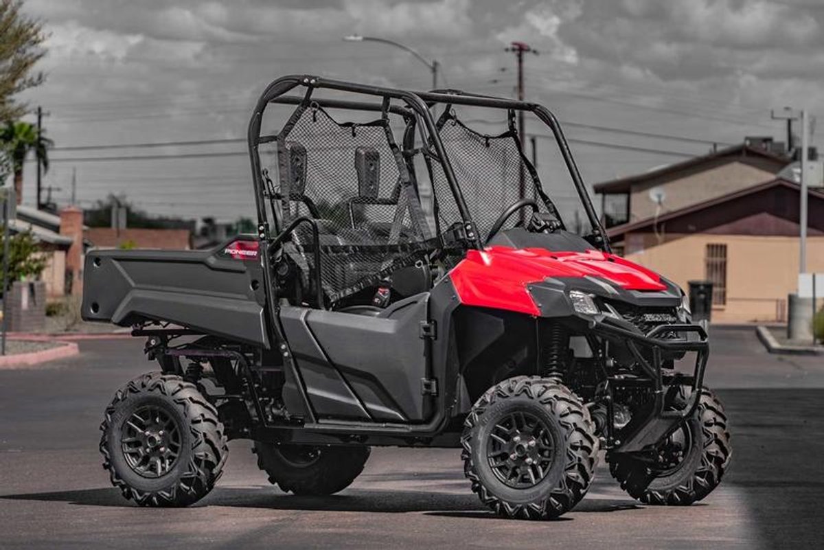 2026 Honda Pioneer 700 Deluxe