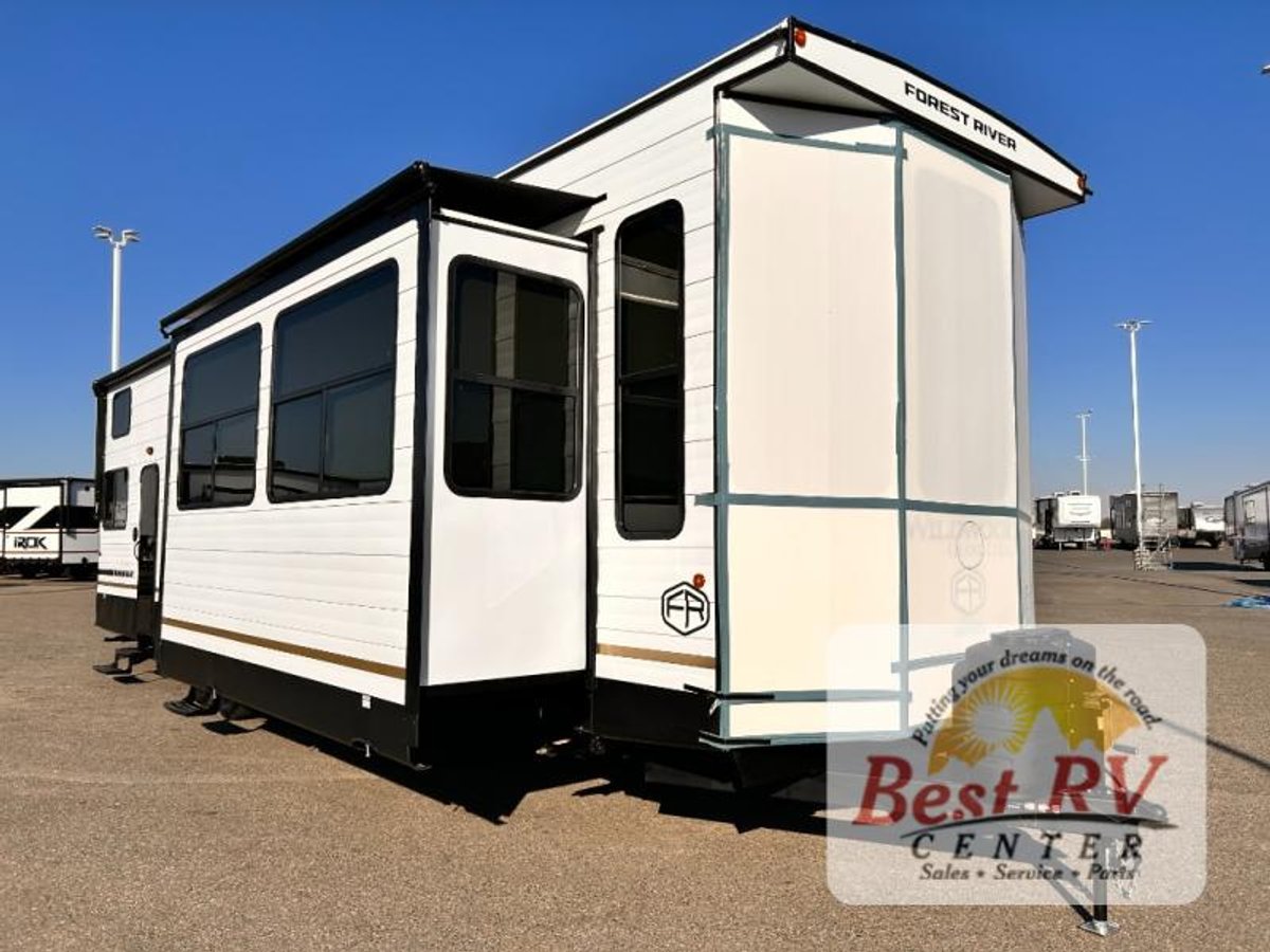 2026 Forest River RV Wildwood Grand Lodge