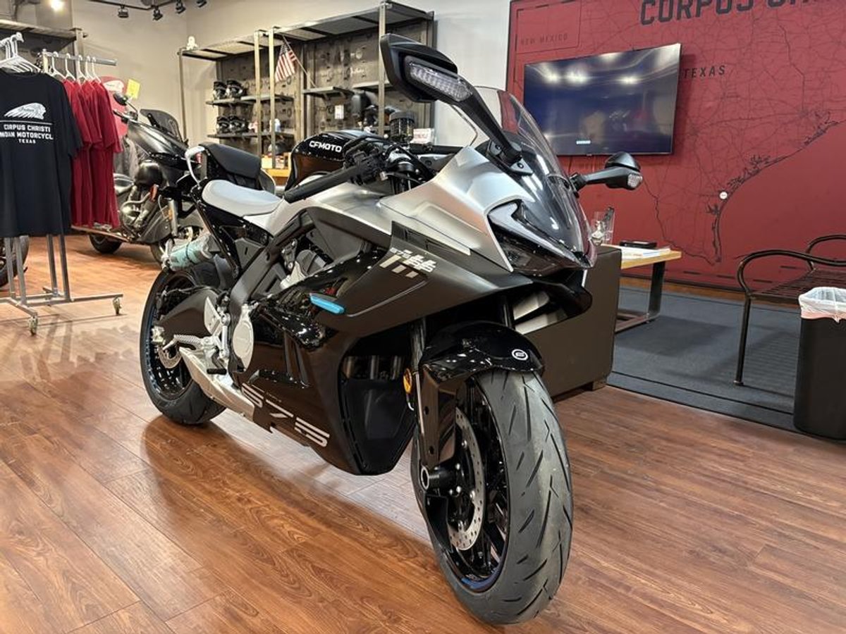 2025 CFMOTO 675SS