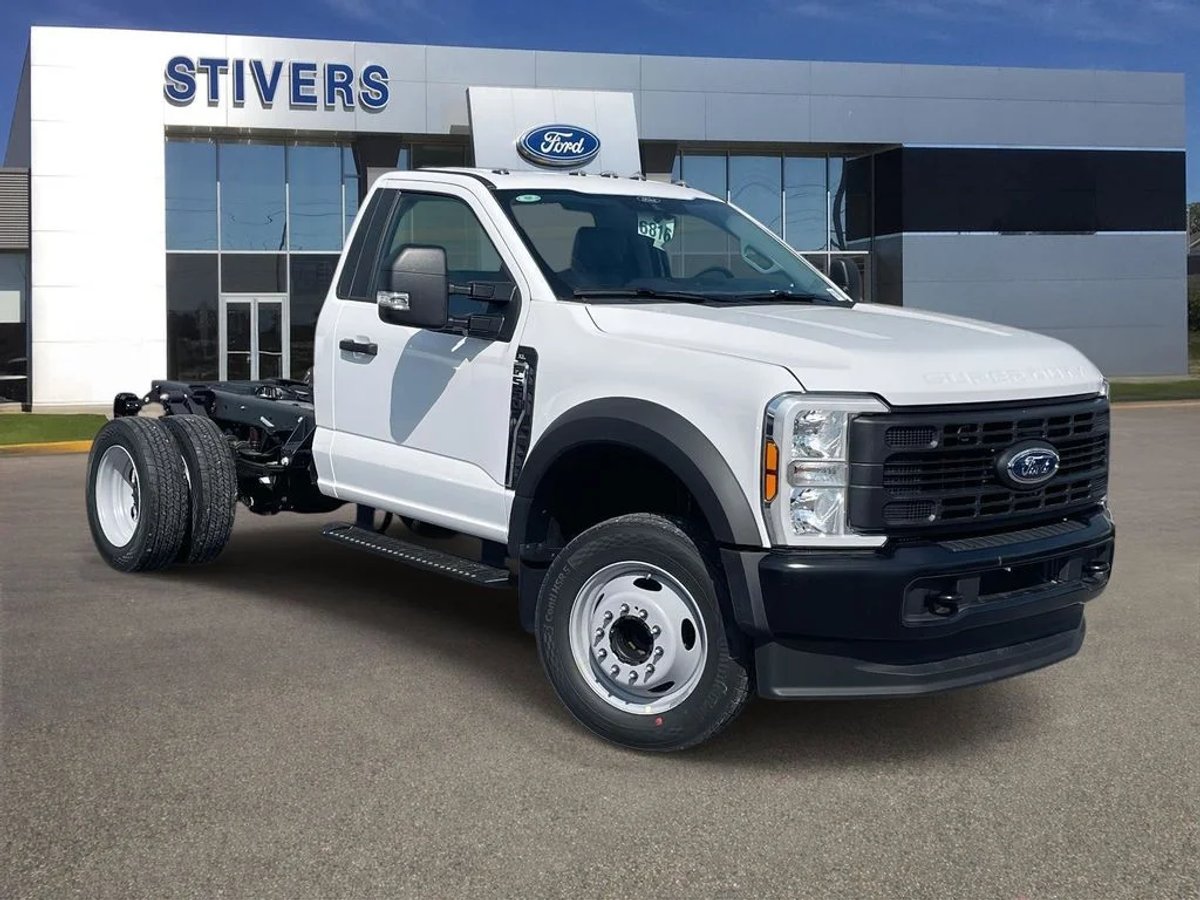2026 Ford Chassis Cab