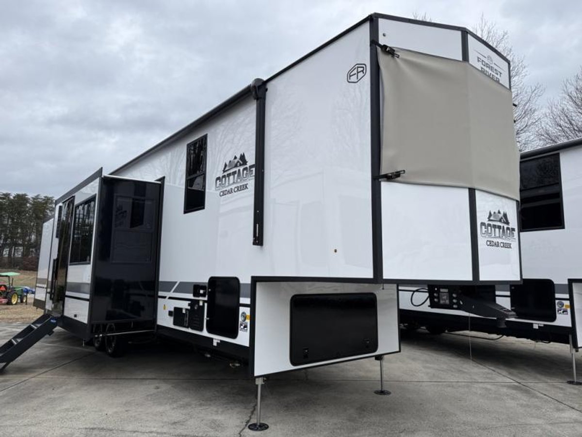 2026 Forest River Cedar Creek Cottage Fifth Wheels