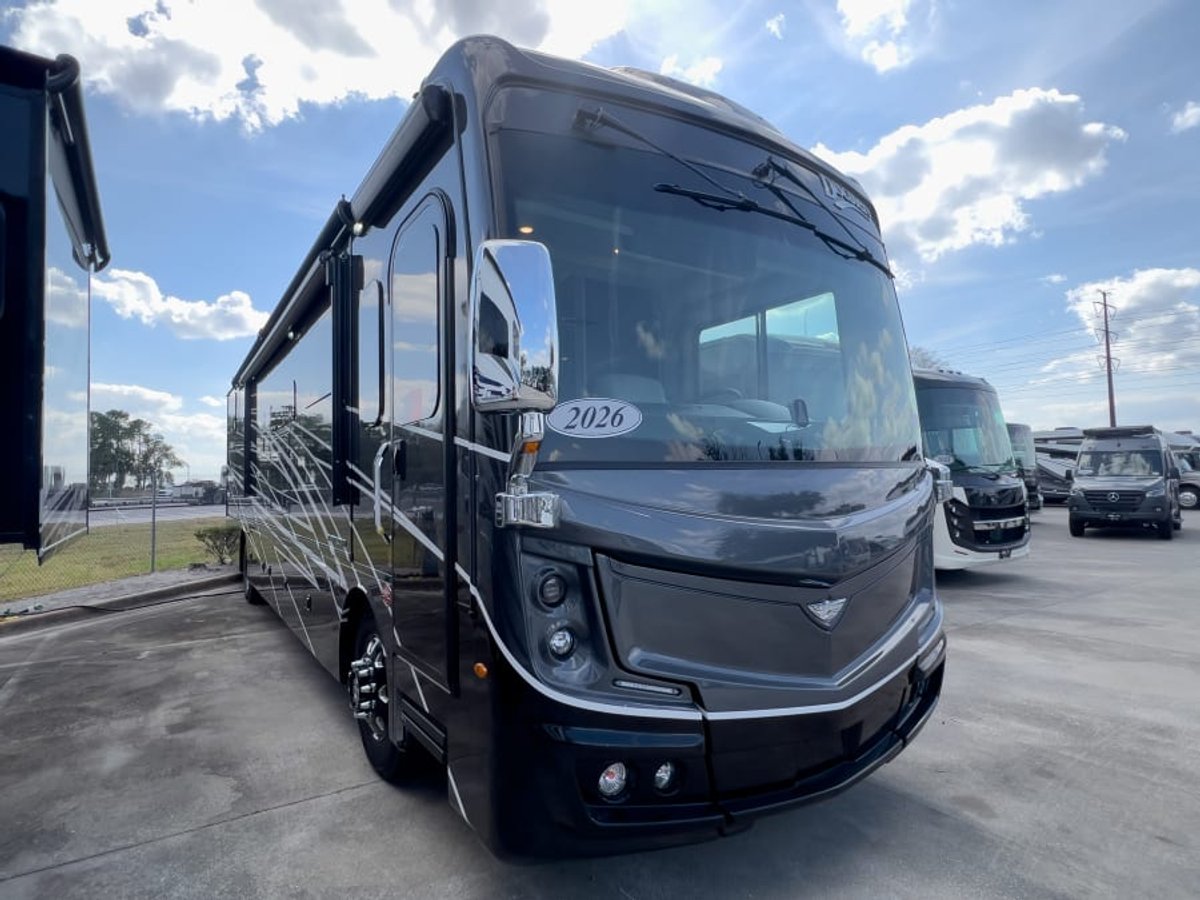 2026 Fleetwood DISCOVERY