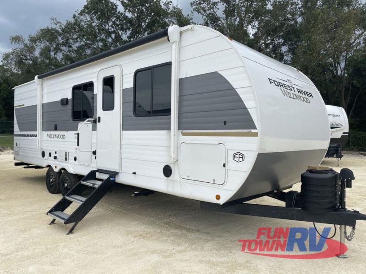 2025 Forest River RV Wildwood