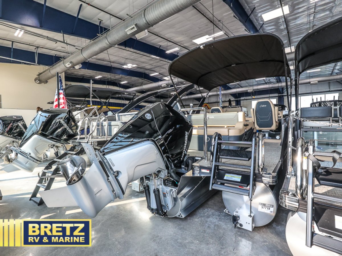 2026 Barletta Boats Cabrio Ultra-Lounge