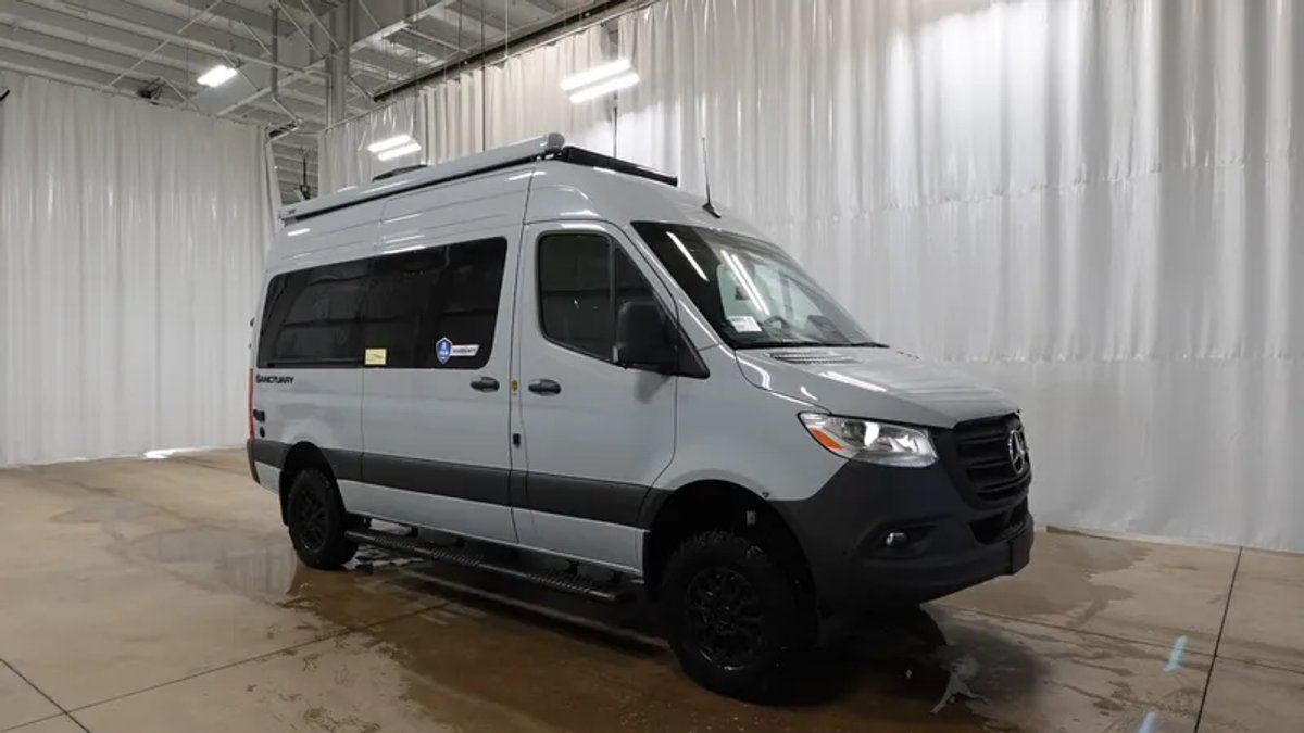 2026 Thor Motor Coach Sanctuary