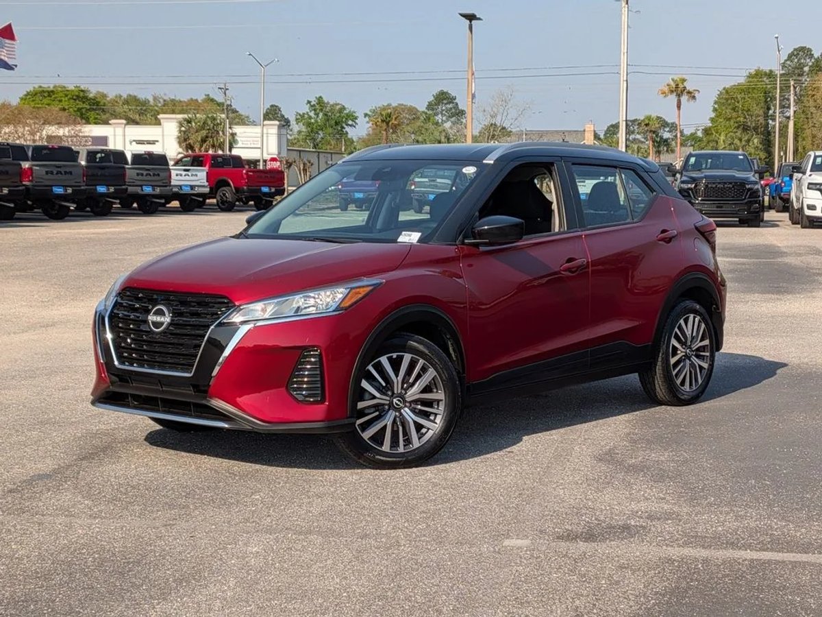 2023 Nissan Kicks