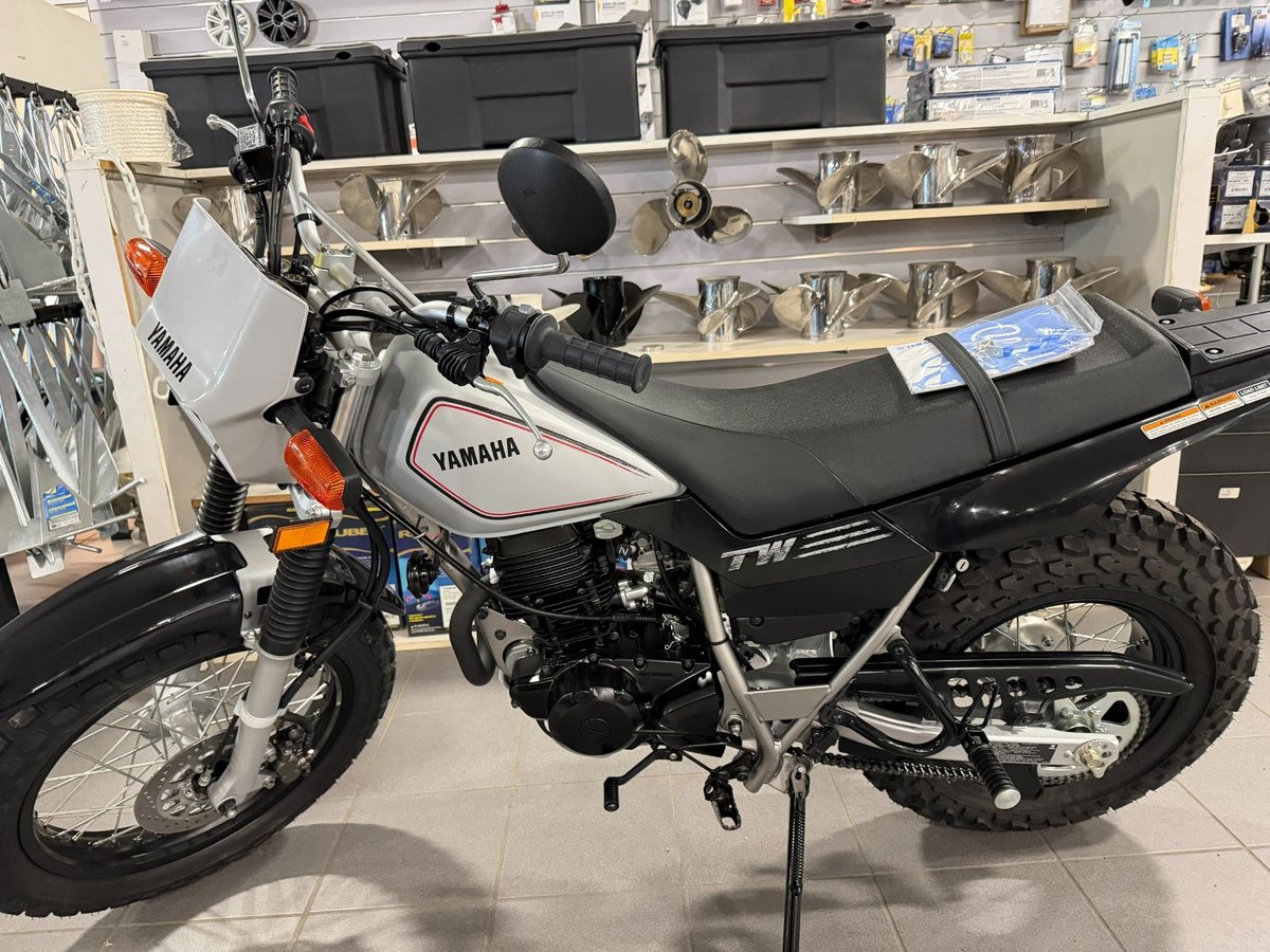 2026 Yamaha TW200
