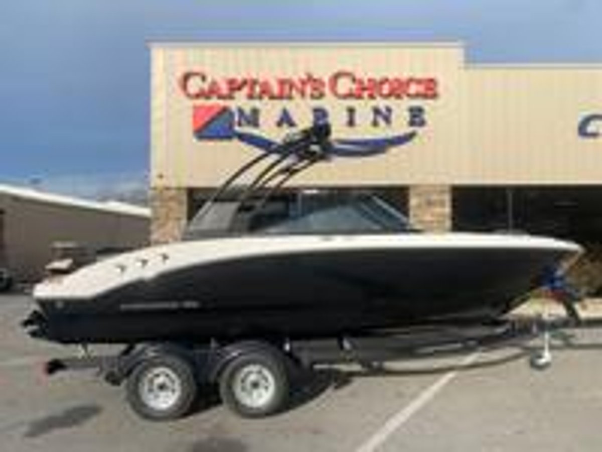 2026 Chaparral 21 SSI