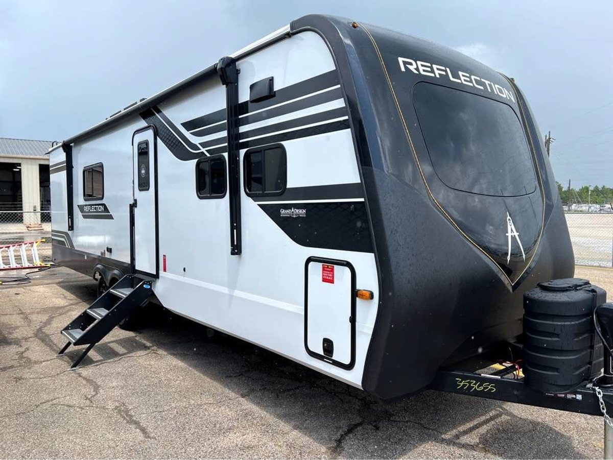 2026 Grand Reflection Travel Trailer