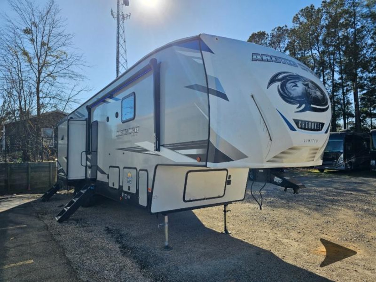 2021 Forest River RV Cherokee Arctic Wolf Suite