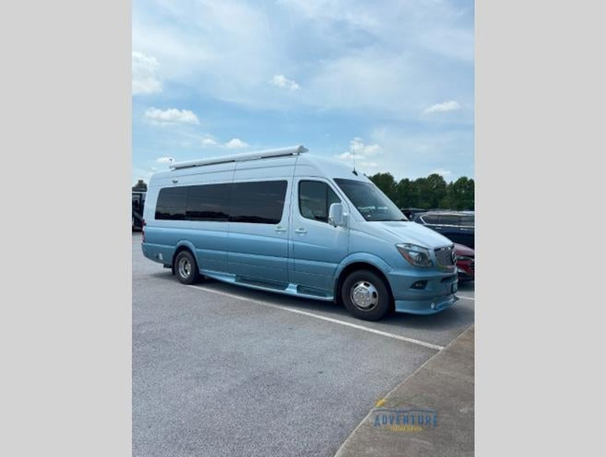 2018 Grand Coach