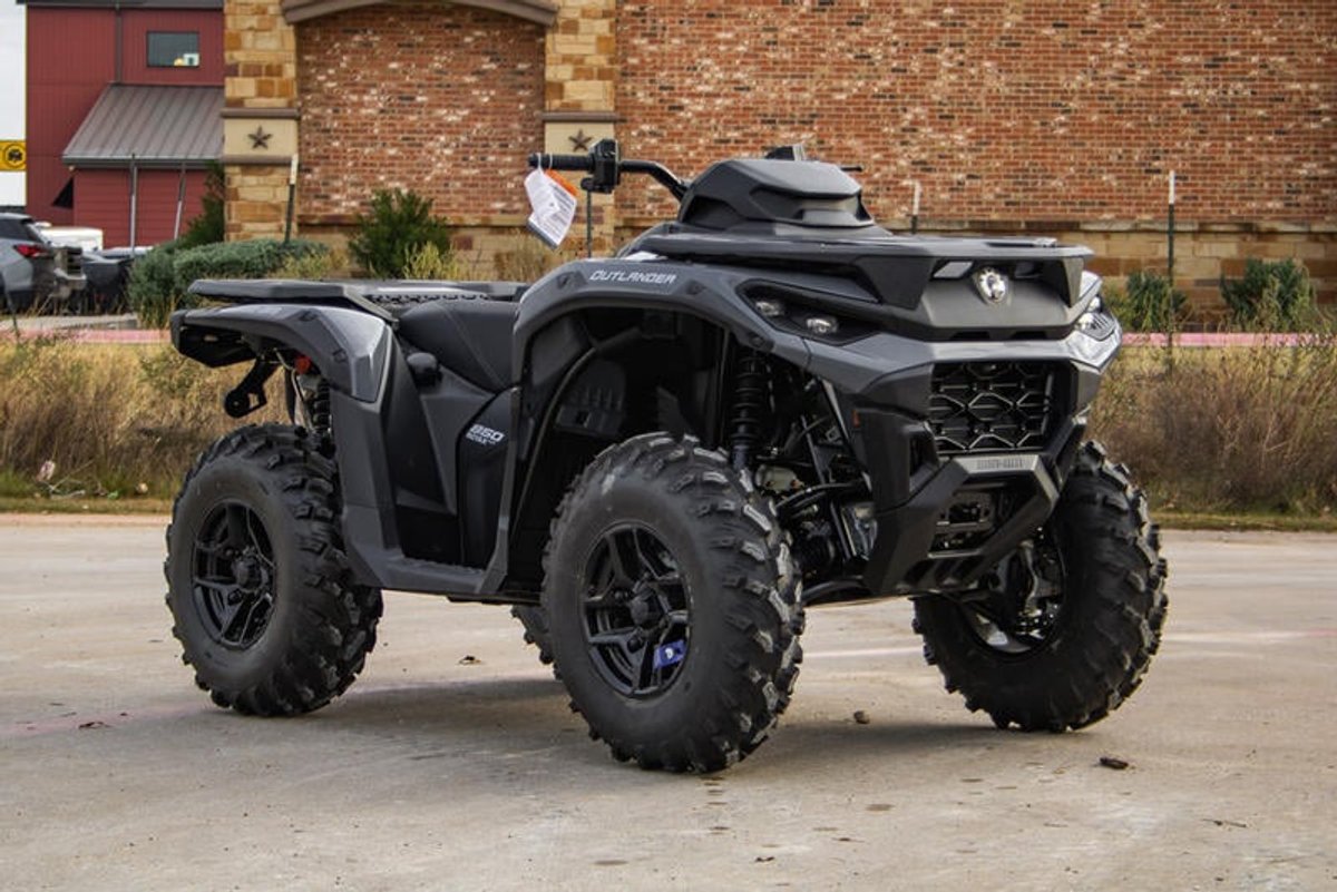 2025 Can-Am Outlander DPS 850