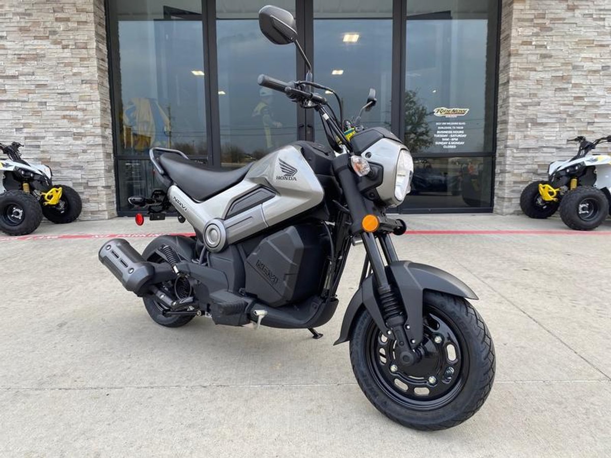2025 Honda Navi Arctic Silver Metallic