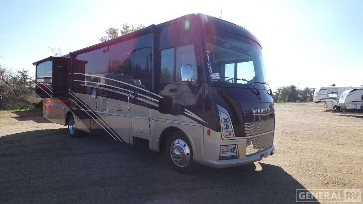 2025 Winnebago Adventurer
