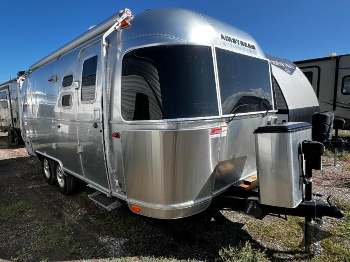 2022 Airstream Flying Cloud
