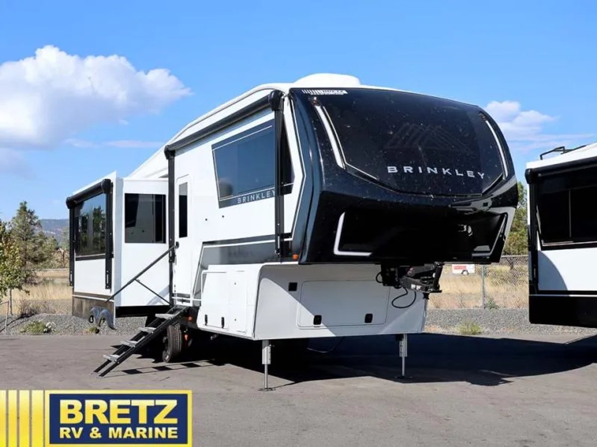2026 Brinkley Model Z