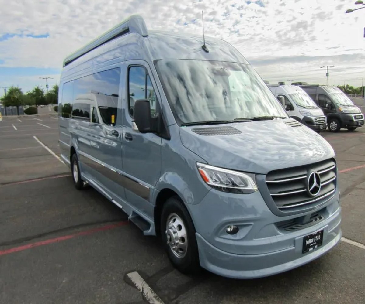 2025 Grech RV STRADA-ION