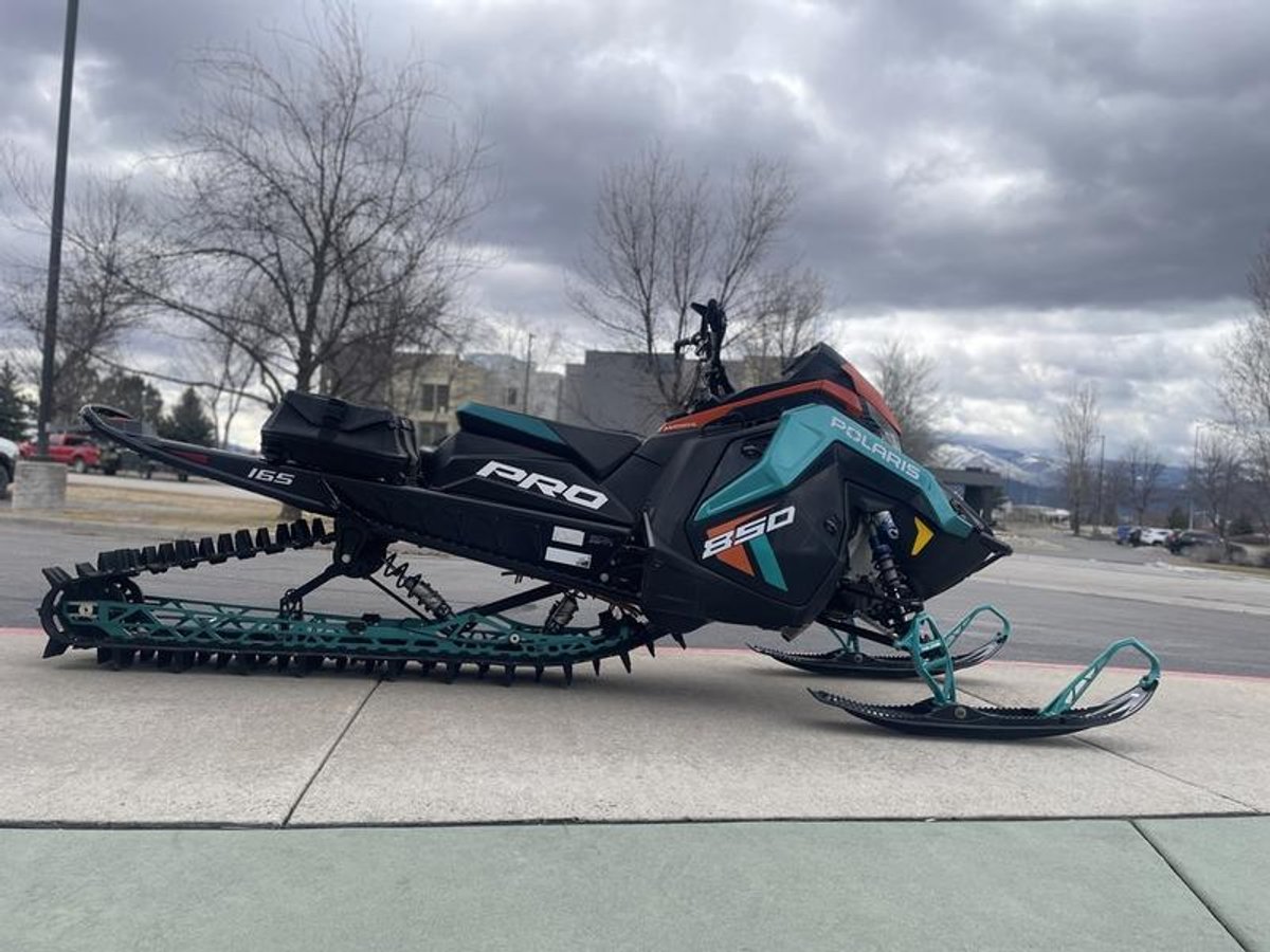 2023 Polaris 850 RMK Khaos Slash 165 2.75"