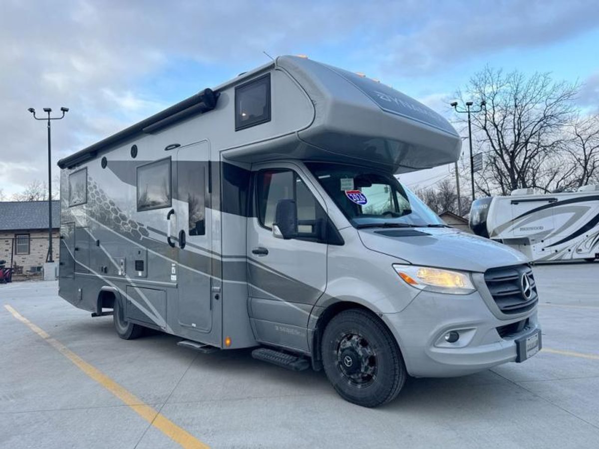 2026 Dynamax isata 3