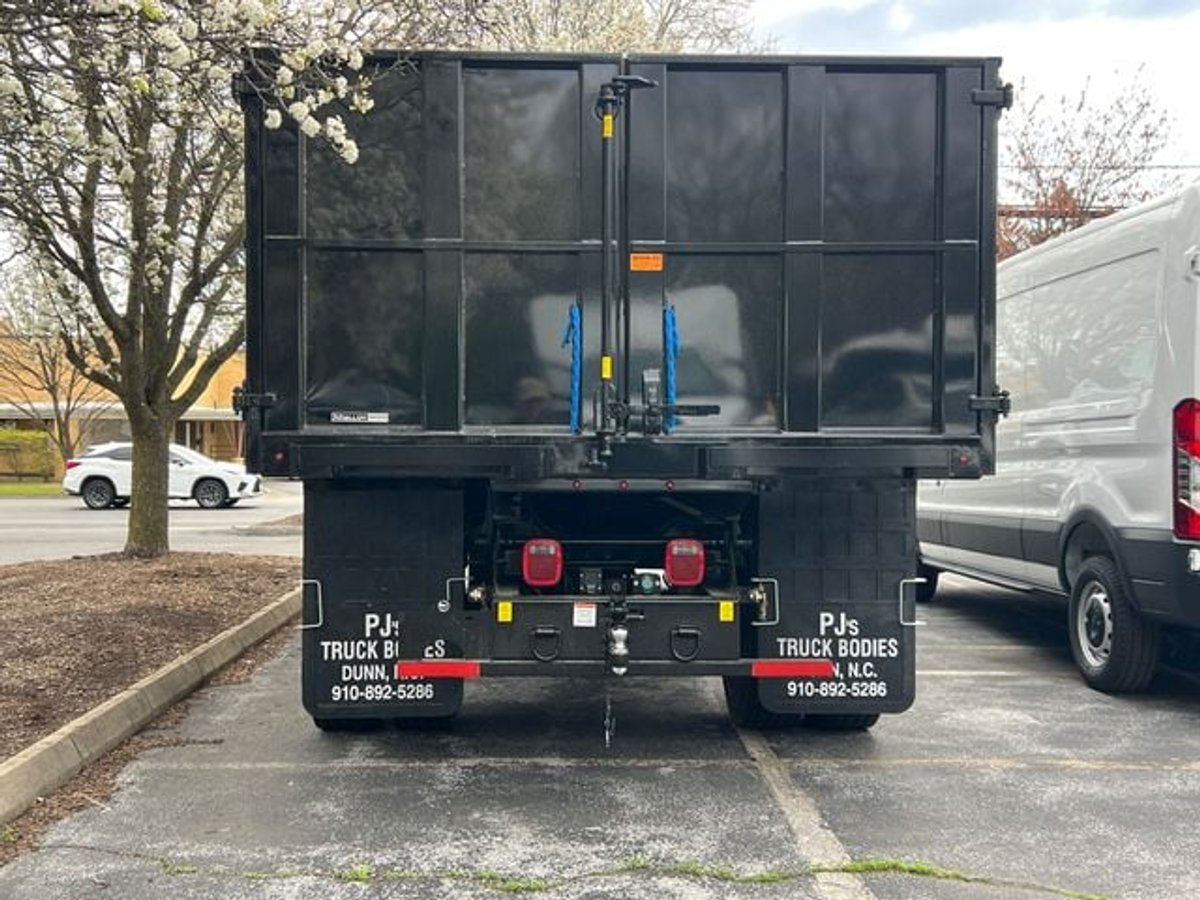 2027 Ford F-750 16FT PJ Dump