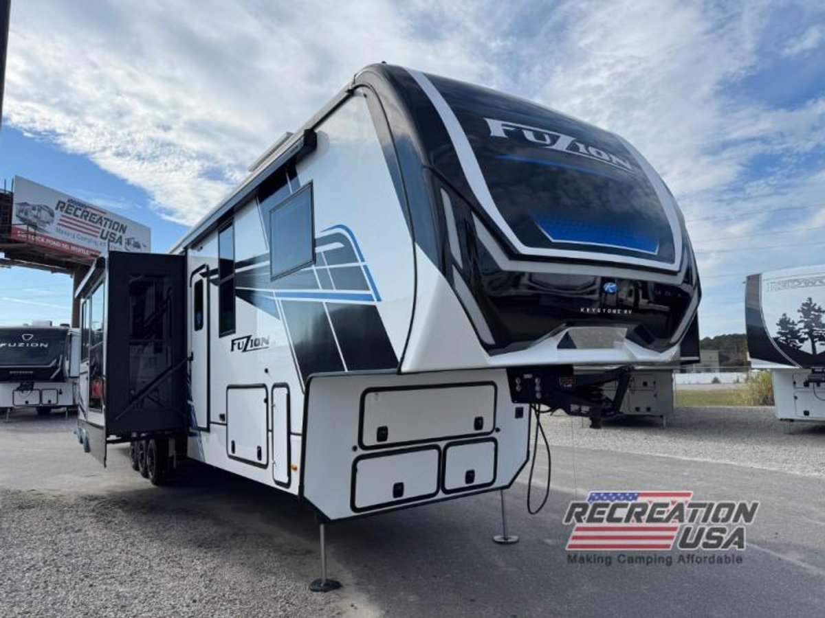 2025 Keystone Fuzion