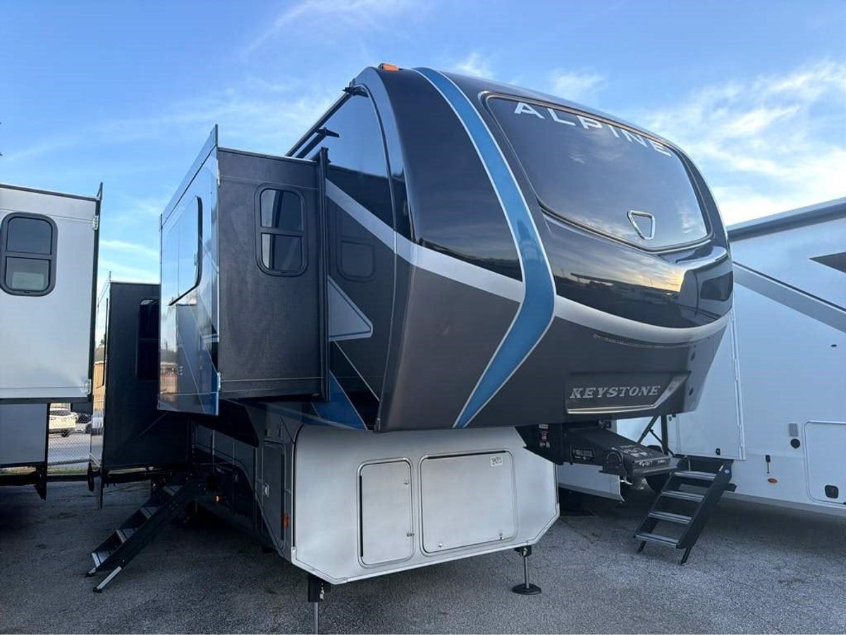 2026 Keystone Alpine