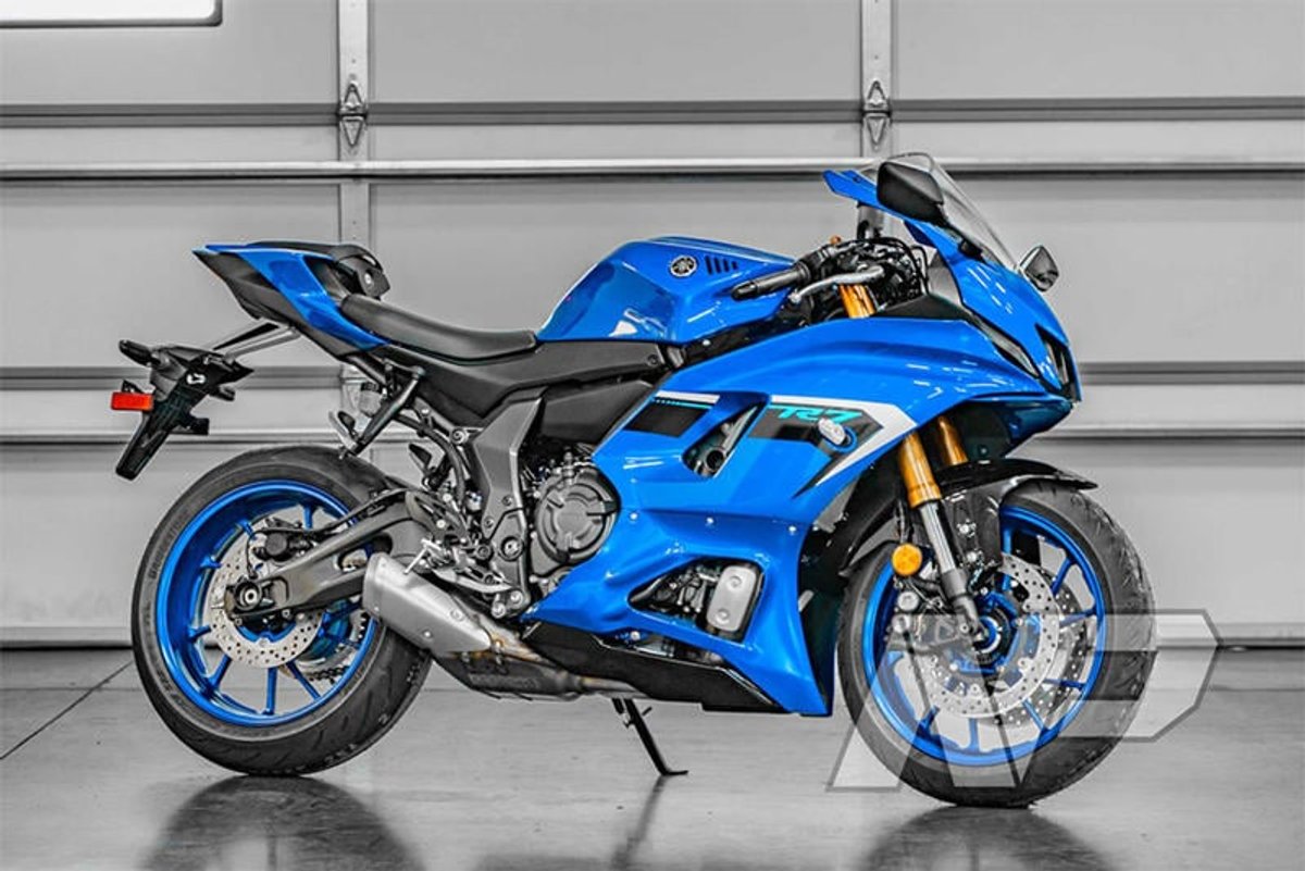 2025 Yamaha YZF-R7