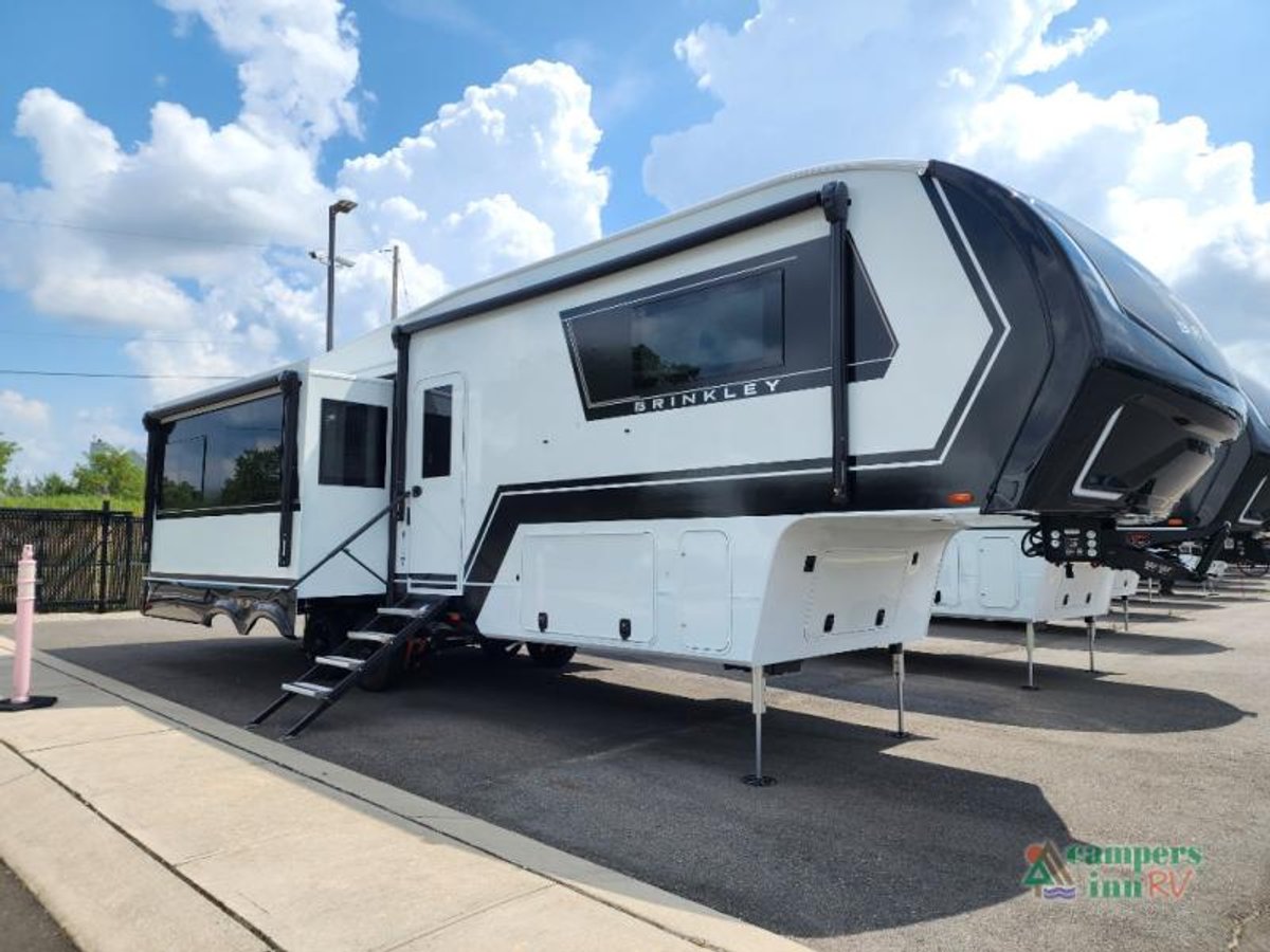 2026 Brinkley Model Z