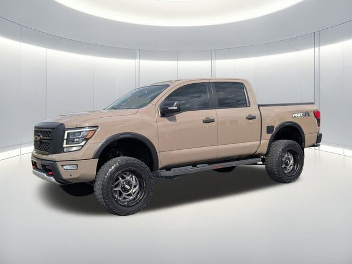2021 Nissan Titan