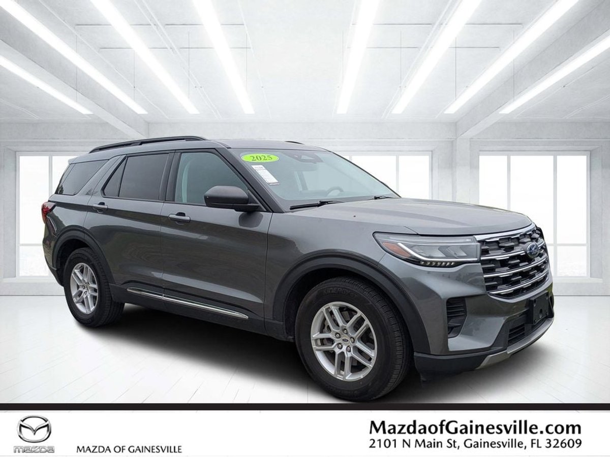 2025 Ford Explorer