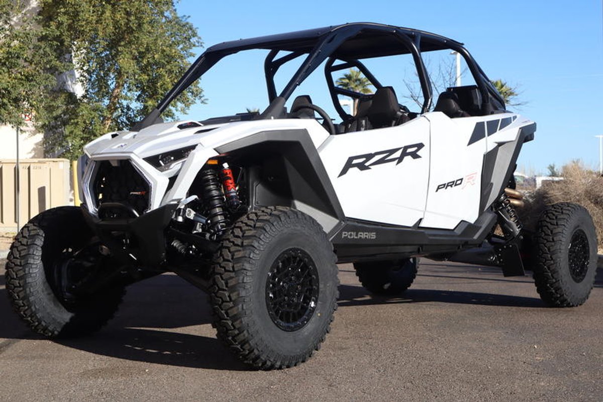 2026 Polaris RZR Pro R 4 Ultimate