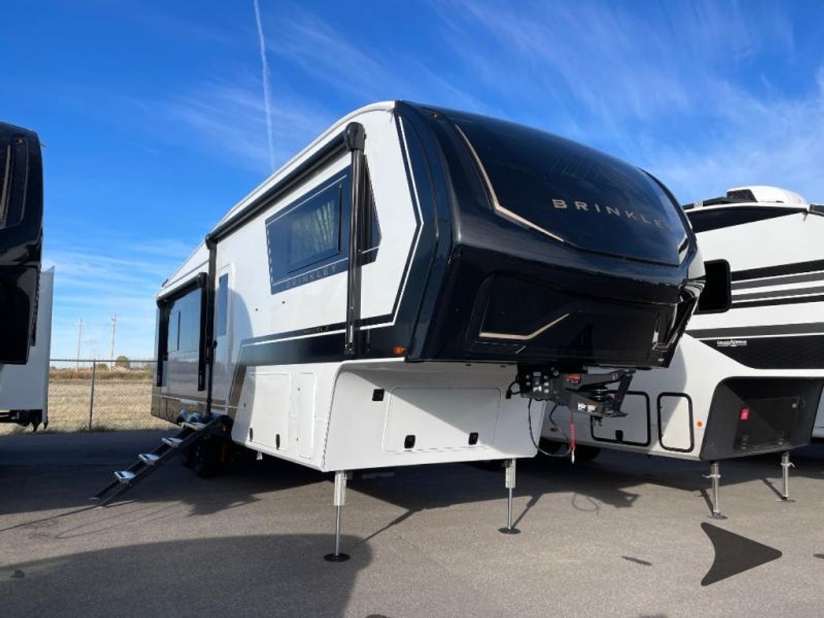2026 Brinkley Model Z