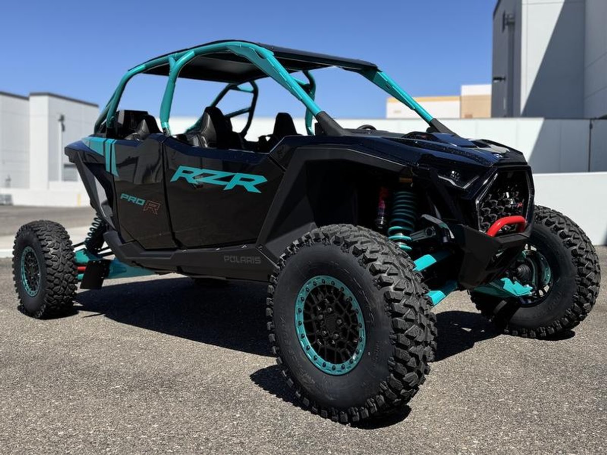 2025 Polaris RZR Pro R 4 Ultimate