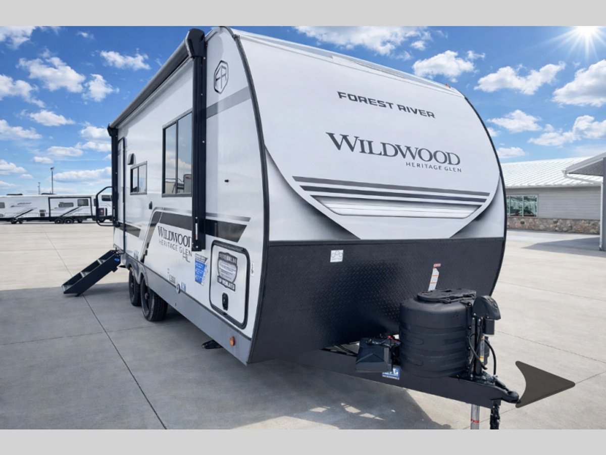 2026 Forest River RV Wildwood Heritage Glen Hyper-Lyte