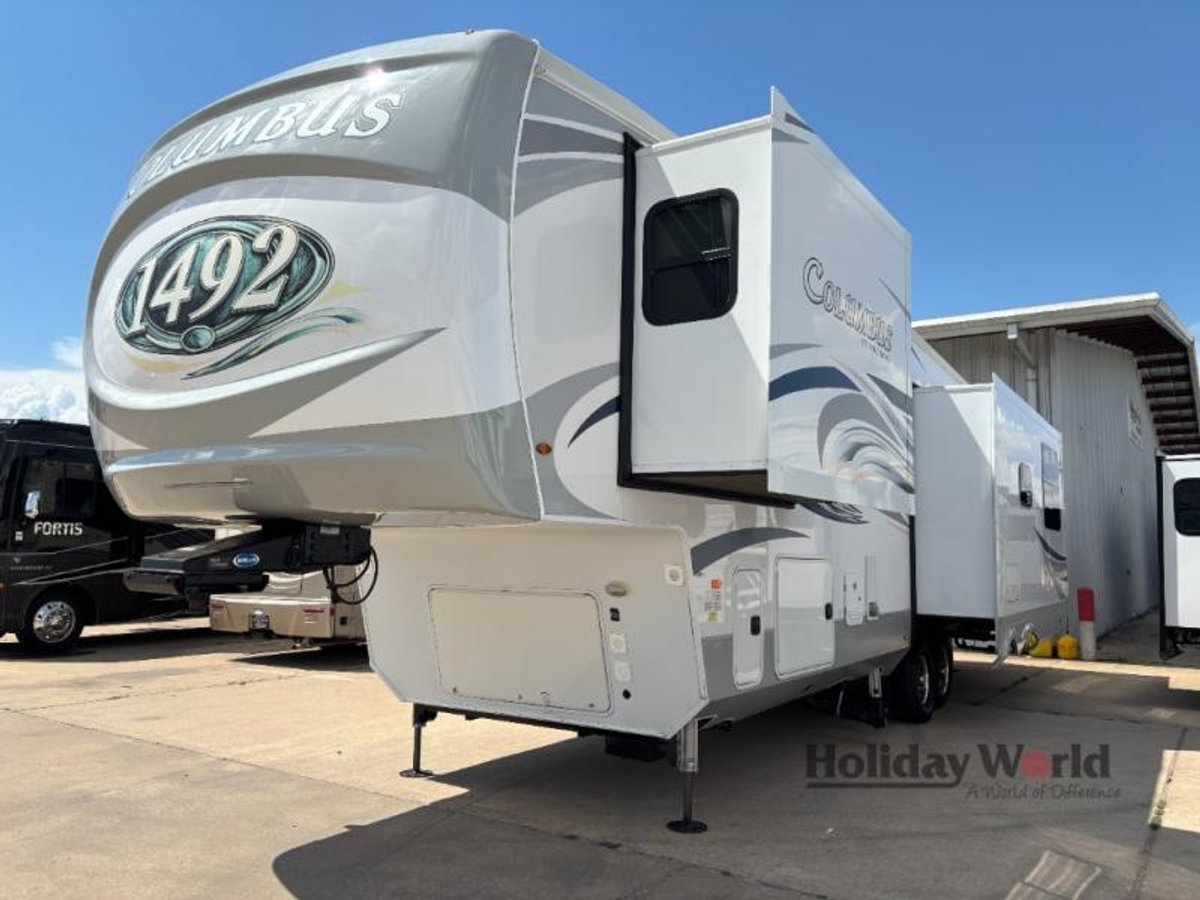 2021 Palomino Columbus 1492