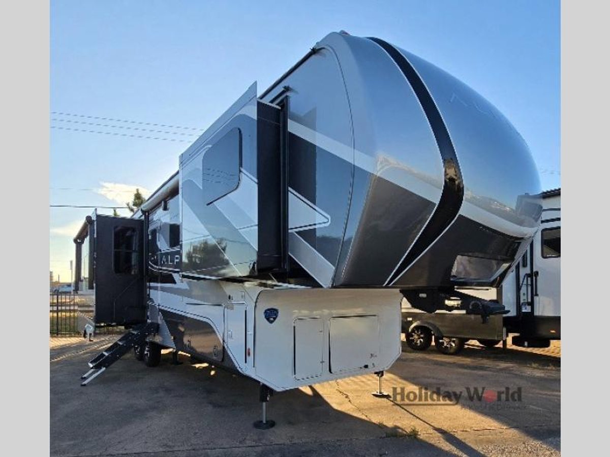2025 Keystone Alpine
